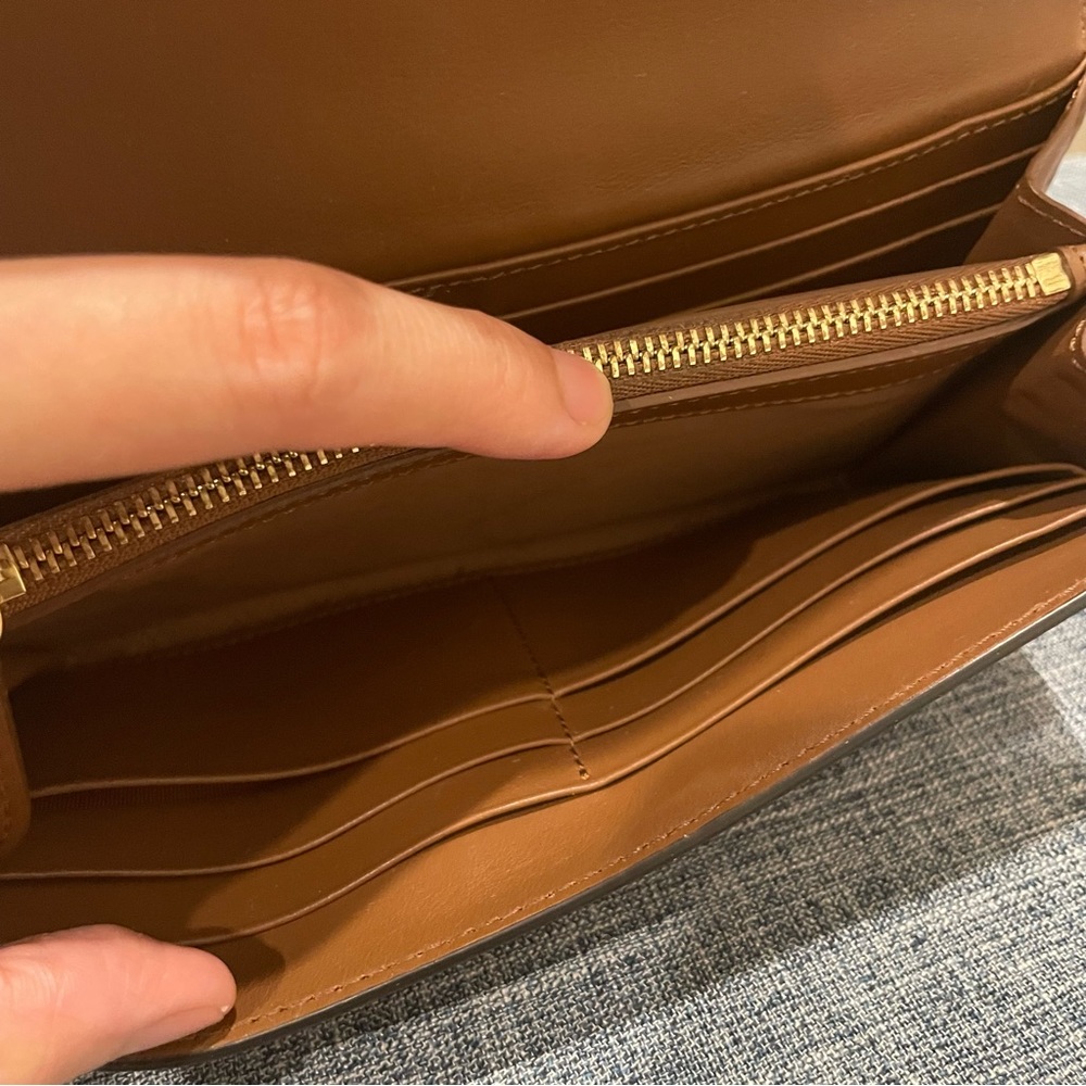 Burberry Wallet - Picture 5 of 12